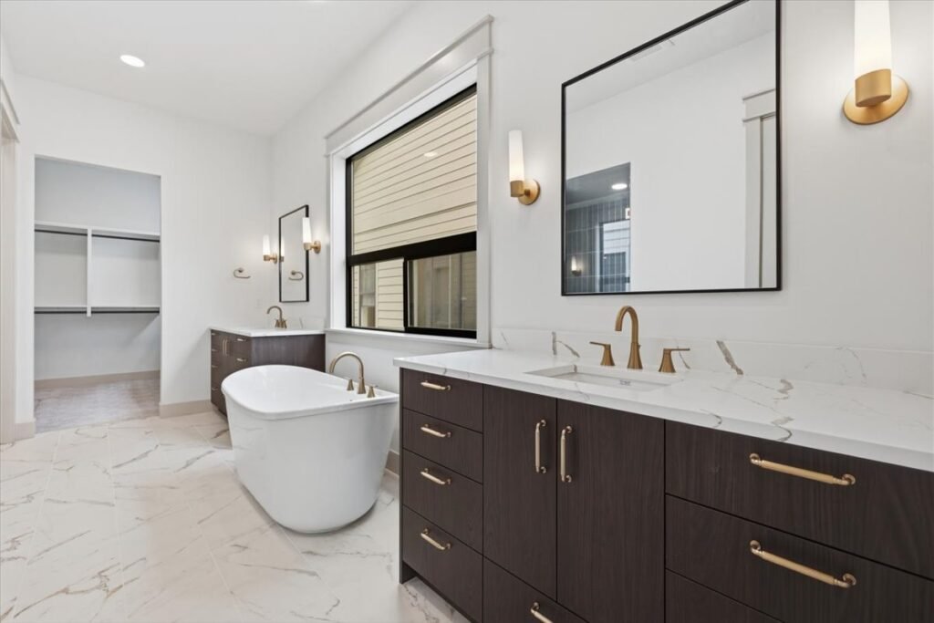 1946 E Adler Hof St, Meridian, ID: primary vanity (The Clearvue by Osprey Homes)